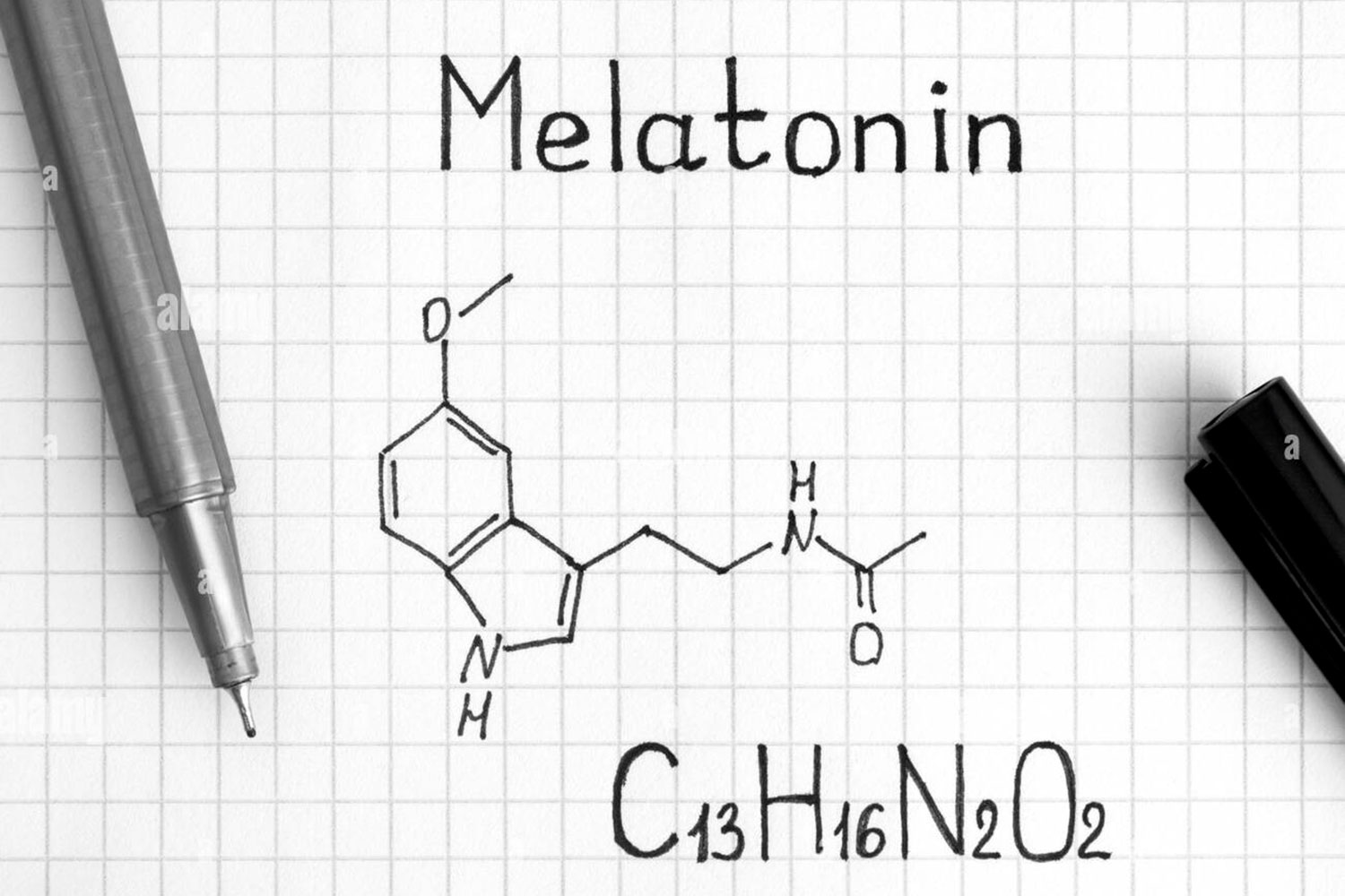 Investigadores descubren cómo la melatonina combate la obesidad