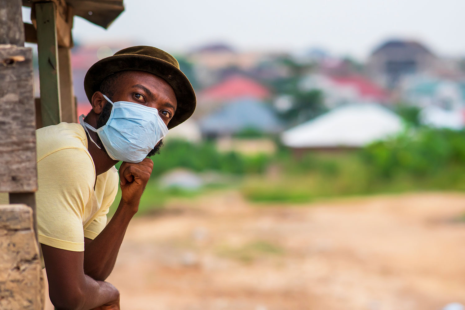 La OMS vincula la "enfermedad X" del Congo a un virus respiratorio agravado por la malaria