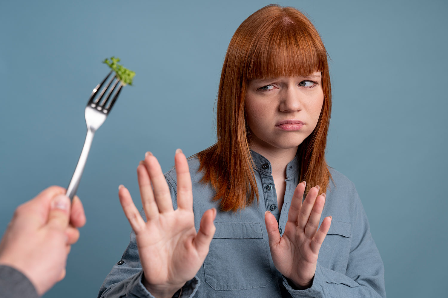 Descubren las neuronas que nos dicen cuándo hay que parar de comer